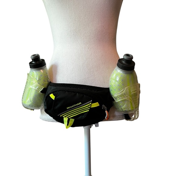 Nathan Black and Neon Yellow Hydration Belt with two 8oz bottles - Picture 14 of 14